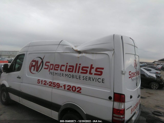 2015 MERCEDES-BENZ SPRINTER CARGO VANS VIN: WD3PE7DC3F5979161