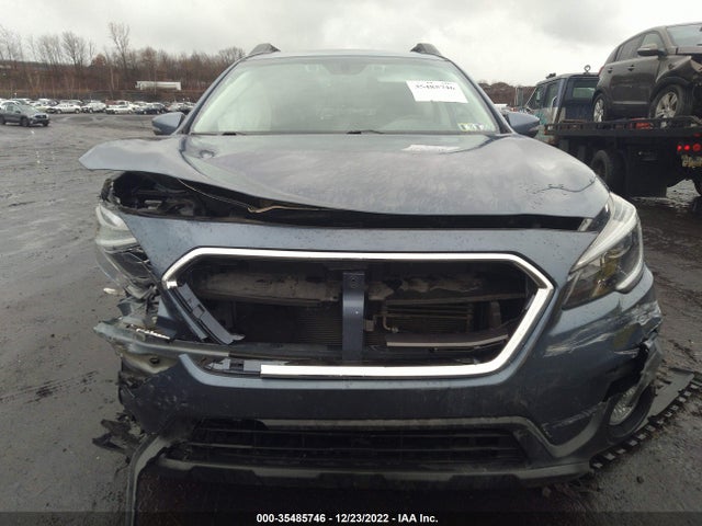 2018 Subaru Outback, VIN: 4S4BSAFC8J3396796