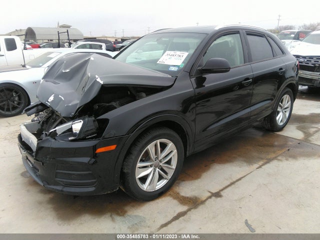 WA1BCCFS3HR010968 Audi Q3 PREMIUM