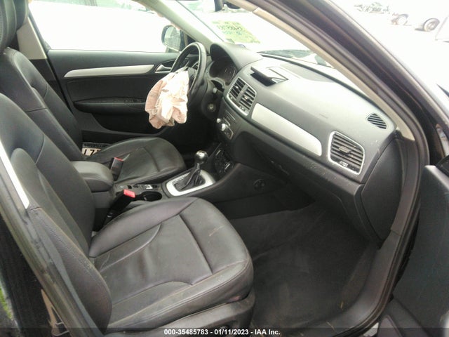 WA1BCCFS3HR010968 Audi Q3 PREMIUM