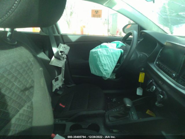 3KPA24AD0PE530610 KIA RIO LX