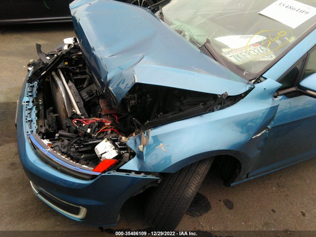 2015 Volkswagen Golf, VIN: WVWPP7AU8FW902180