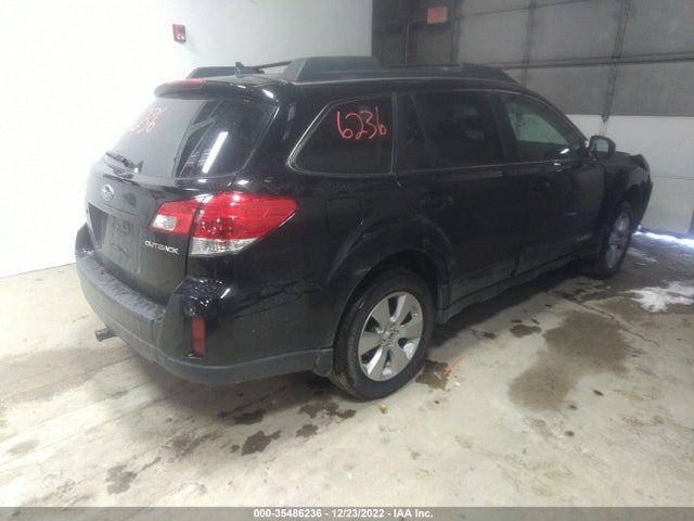 4S4BRCLC8C3235377 Subaru Outback 2.5i Limited