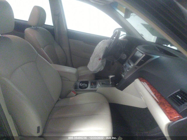 4S4BRCLC8C3235377 Subaru Outback 2.5i Limited