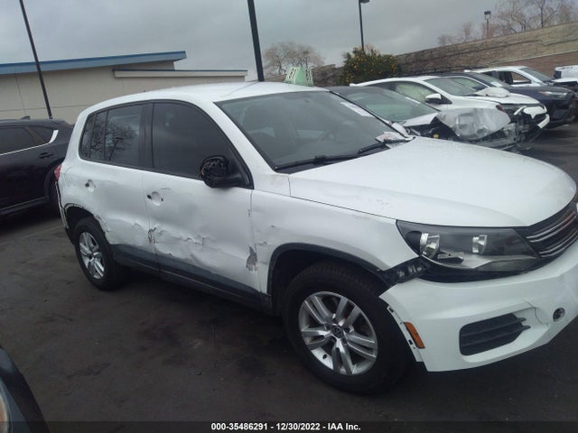 2014 VOLKSWAGEN TIGUAN S VIN: WVGAV3AX5EW558431