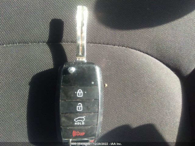 KNDJN2A25J7539983 KIA Soul Base