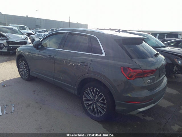 WA1AUCF3XM1138022 Audi Q3 PREMIUM