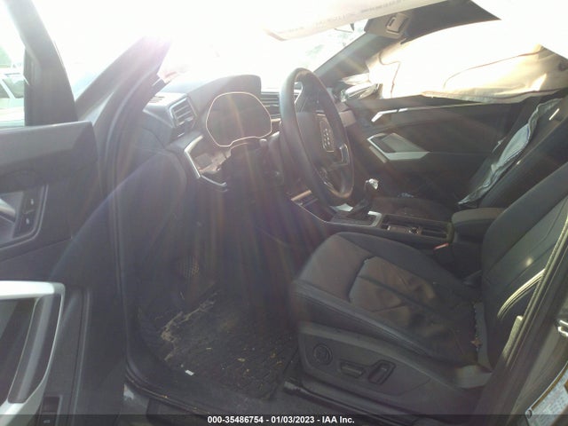 WA1AUCF3XM1138022 Audi Q3 PREMIUM