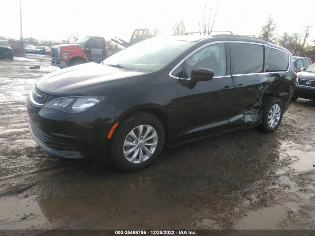 Chrysler Pacifica Touring 2017 2C4RC1DG5HR676750 Image 2