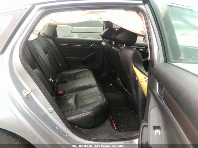2018 Honda Accord, VIN: 1HGCV3F52JA003904