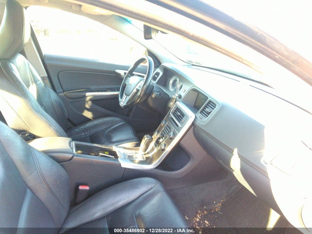 Volvo S60 T6 2012 YV1902FH3C2050331 Image 5