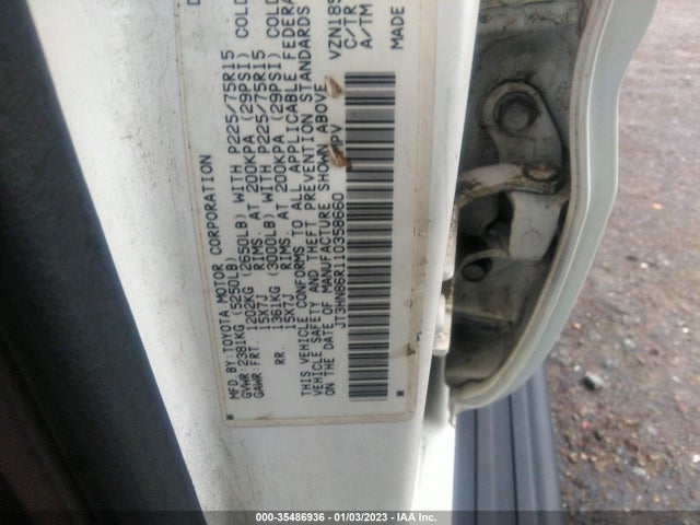 2001 TOYOTA 4RUNNER SR5 VIN: JT3HN86R110358660