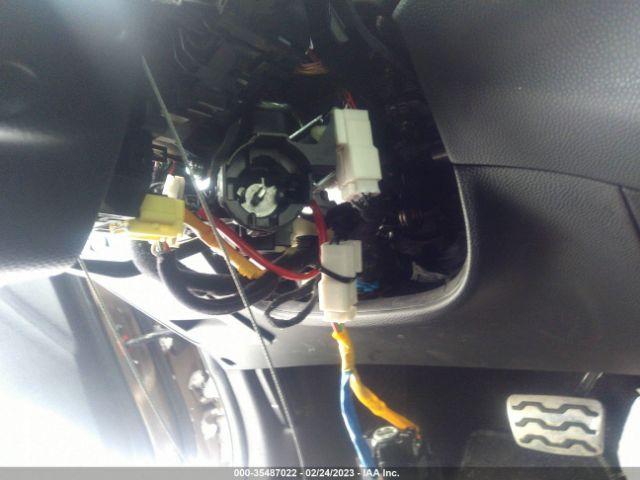 KNDJP3A51E7081973 KIA SOUL +