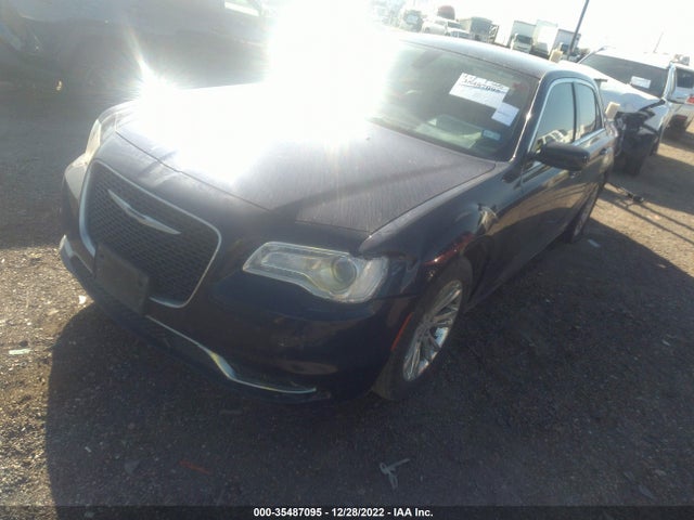 Chrysler 300 Limited 2017 2C3CCAAG0HH538439 Image 2