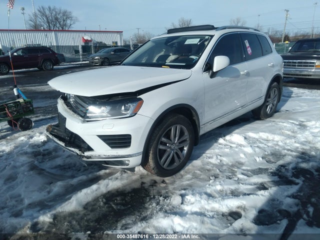 WVGEF9BP8GD011698 Volkswagen Touareg Lux