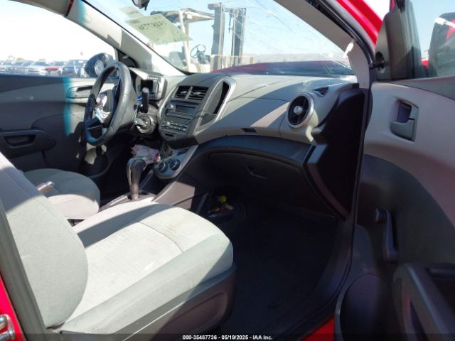 1G1JA5SH6G4105932 Chevrolet Sonic Ls Auto