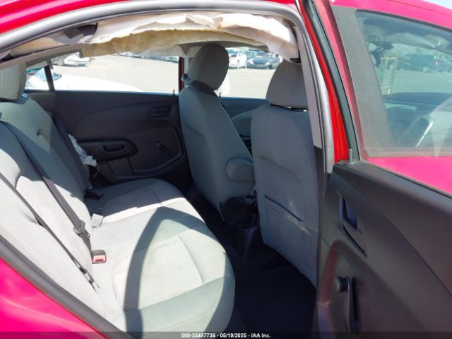1G1JA5SH6G4105932 Chevrolet Sonic Ls Auto