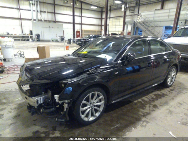 2019 Audi A4, VIN: WAUENAF43KN002822