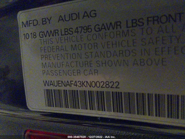 2019 Audi A4, VIN: WAUENAF43KN002822