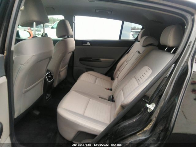 KNDPMCAC6H7246650 KIA Sportage Lx
