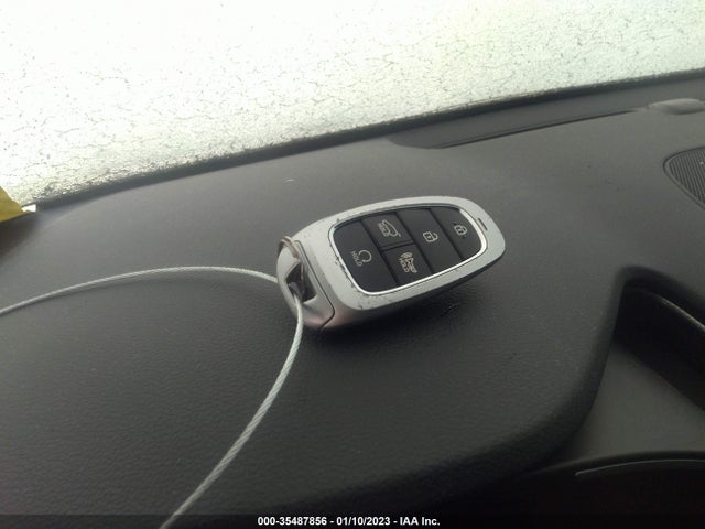 2021 Hyundai Santa Fe, VIN: KM8S3DA15MU011990