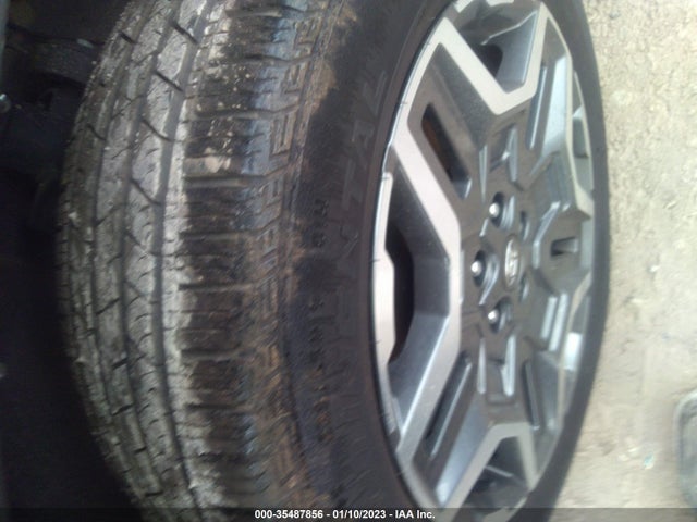 2021 Hyundai Santa Fe, VIN: KM8S3DA15MU011990