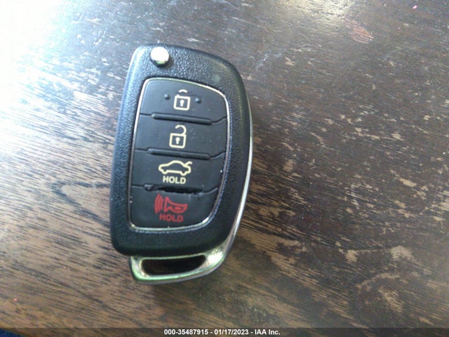 2017 HYUNDAI SONATA SE VIN: 5NPE24AF6HH581433