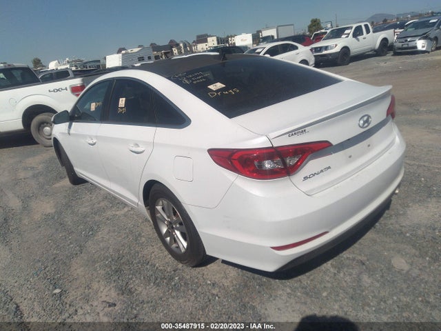 2017 HYUNDAI SONATA SE VIN: 5NPE24AF6HH581433