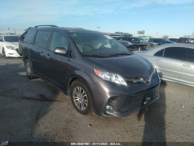 2019 Toyota Sienna, VIN: 5TDYZ3DC6KS977190