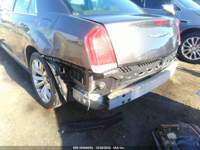 2017 Chrysler 300, VIN: 2C3CCAAG7HH647531