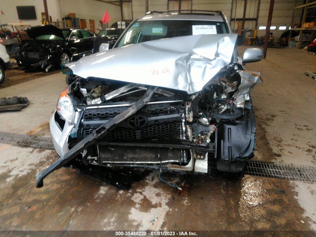 2011 TOYOTA RAV4 LTD VIN: 2T3DF4DV6BW145538