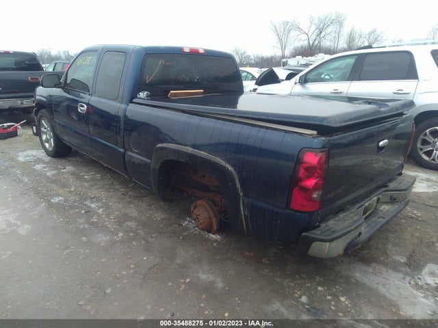 2002 CHEVROLET SILVERADO 1500 LS VIN: 2GCEC19V521317149