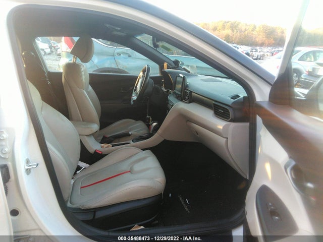 2019 Hyundai Veloster, VIN: KMHTH6AB9KU001535
