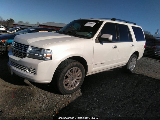 Lincoln Navigator 2013 5LMJJ2H57DEL08622 Image 2