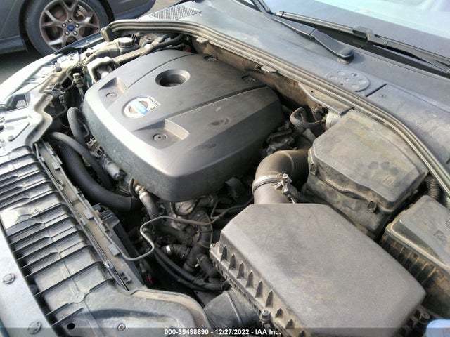 2015 Volvo V60, VIN: YV140MEC8F1193054