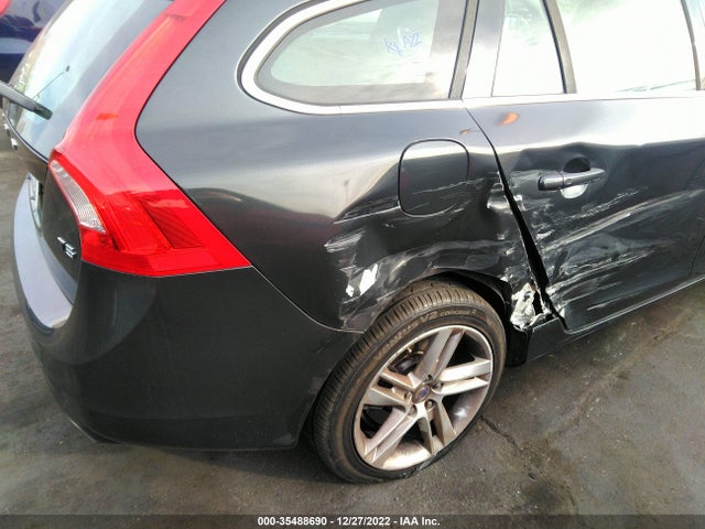 2015 Volvo V60, VIN: YV140MEC8F1193054