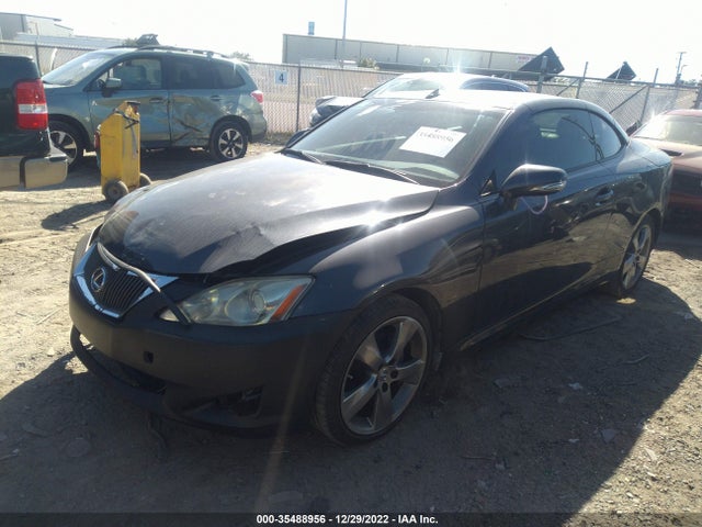 Lexus IS 250C 2010 JTHFF2C20A2508653 Image 2