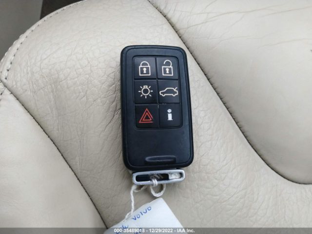 YV4902DZ8B2173555 Volvo Xc60 3.0t