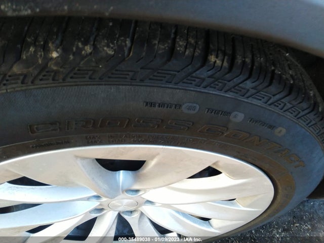 2017 Tesla Model X, VIN: 5YJXCDE28HF049547