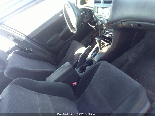 2005 HONDA ACCORD SDN LX VIN: 3HGCM56465G701428