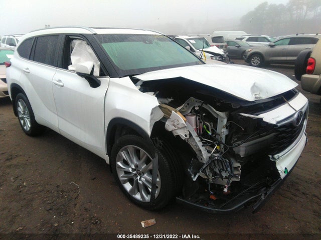2022 Toyota Highlander, VIN: 5TDDZRBH2NS161209
