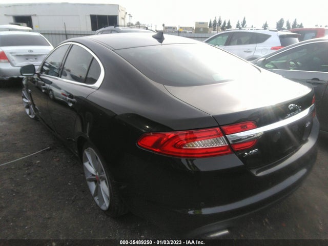 2015 JAGUAR XF V6 VIN: SAJWA0F74F8U49169