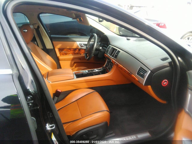 SAJWA0F74F8U49169 Jaguar XF