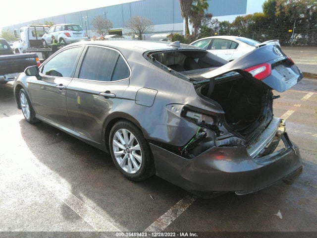Toyota CAMRY LE 2020 4T1C11AK4LU335092 Image 4