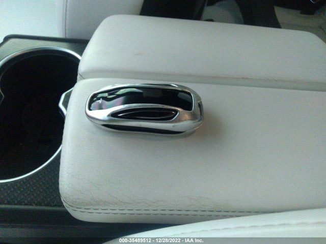 2016 Tesla Model X, VIN: 5YJXCBE26GF002200