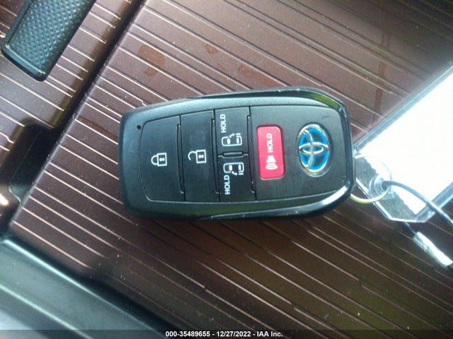 2022 Toyota Sienna, VIN: 5TDKRKECXNS101967