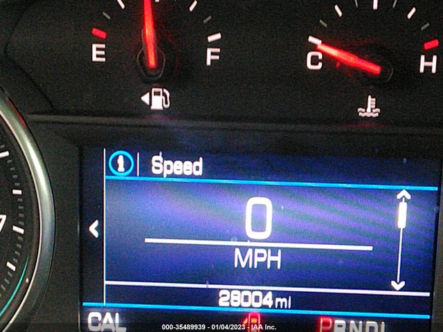 2019 Chevrolet Equinox, VIN: 3GNAXVEXXKL121585