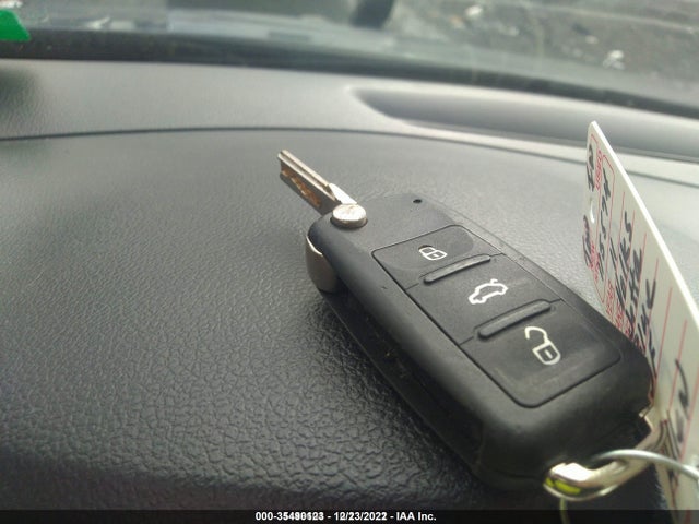 Продаж на аукціоні авто 2011 Volkswagen Jetta 2.5l Se, vin: 3VWDZ7AJ6BM050860, номер лоту: 35490123