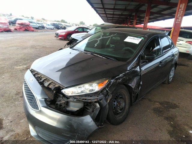 2018 Ford Focus, VIN: 1FADP3E23JL313266