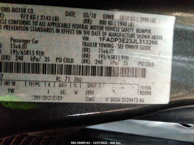 2018 Ford Focus, VIN: 1FADP3E23JL313266